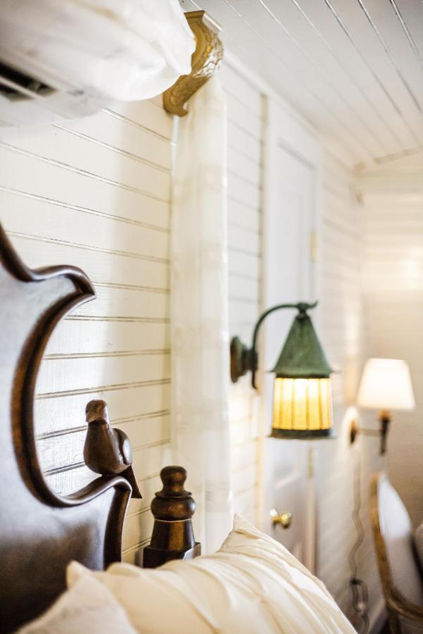 Fairytale Loft Suite 1 Bed, 1 Bath Luxury Apartment In Downtown Belmont Charlottesville Exteriér fotografie