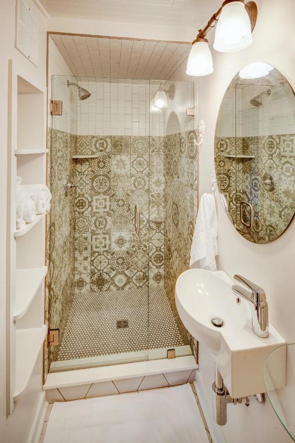 Fairytale Loft Suite 1 Bed, 1 Bath Luxury Apartment In Downtown Belmont Charlottesville Exteriér fotografie
