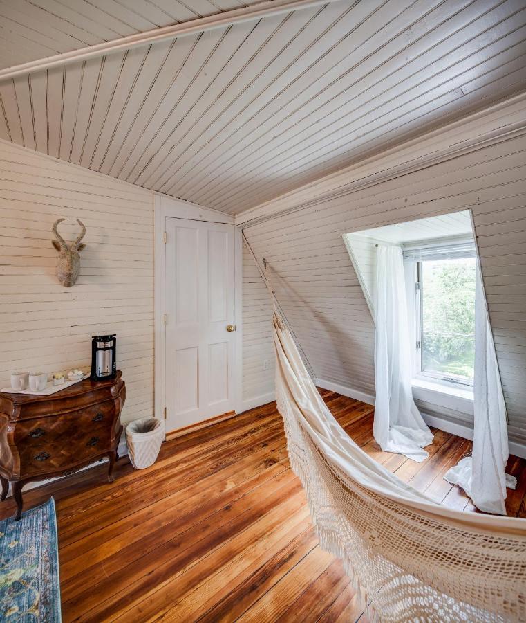 Fairytale Loft Suite 1 Bed, 1 Bath Luxury Apartment In Downtown Belmont Charlottesville Exteriér fotografie